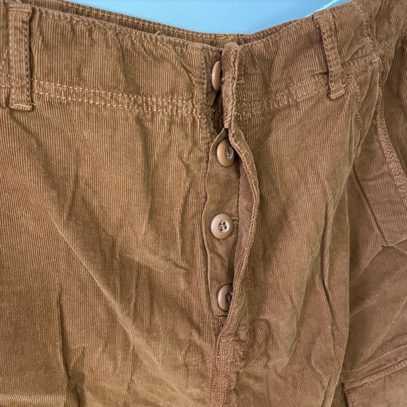 American Eagle Outfitters High Rise Corduroy Cargo jogger pants - Picture 5 of 10